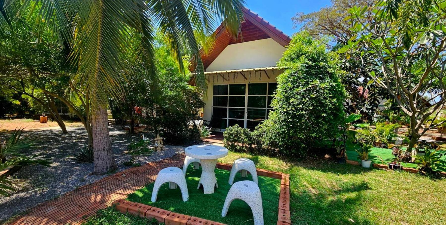 The Hillside Pranburi Resort Exteriör bild