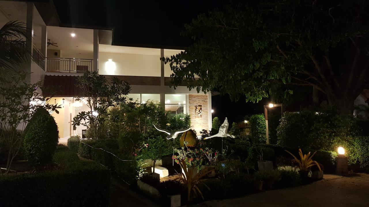 The Hillside Pranburi Resort Exteriör bild
